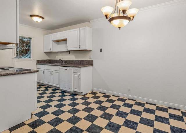 Property at 12923 Mapleview St #8, Lakeside, CA 92040, 1 bed, 1 bath