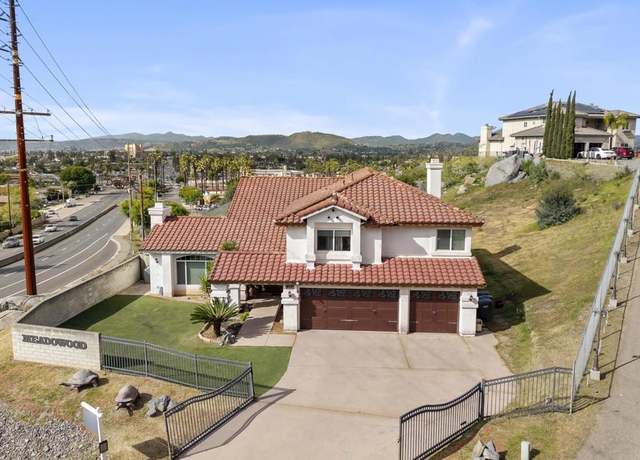 Property at 402 Avenida Abajo, El Cajon, CA 92020, 5 beds, 3 baths
