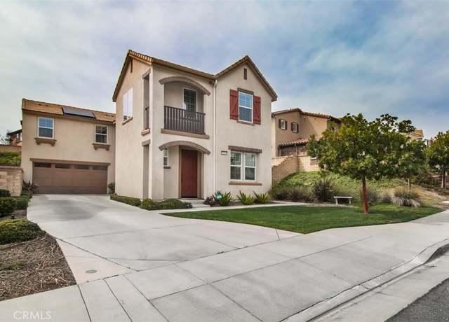 Property at 29048 N West Hills Dr, Valencia, CA 91354, 4 beds, 3 baths