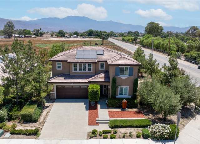 Property at 691 Black Cherry St, San Jacinto, CA 92582, 4 beds, 3 baths