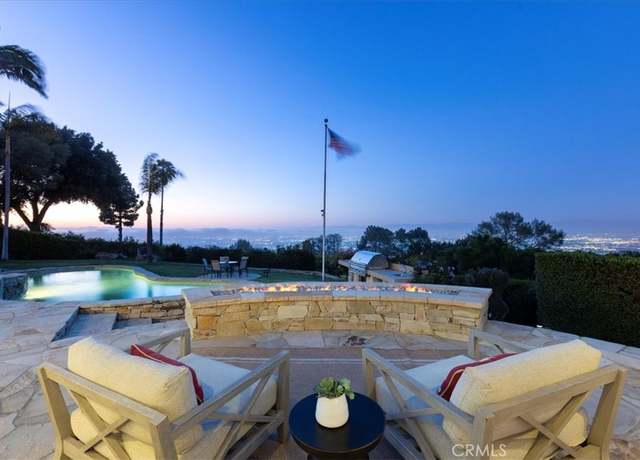Property at 12 Bowie Rd, Rolling Hills, CA 90274, 5 beds, 6.5 baths