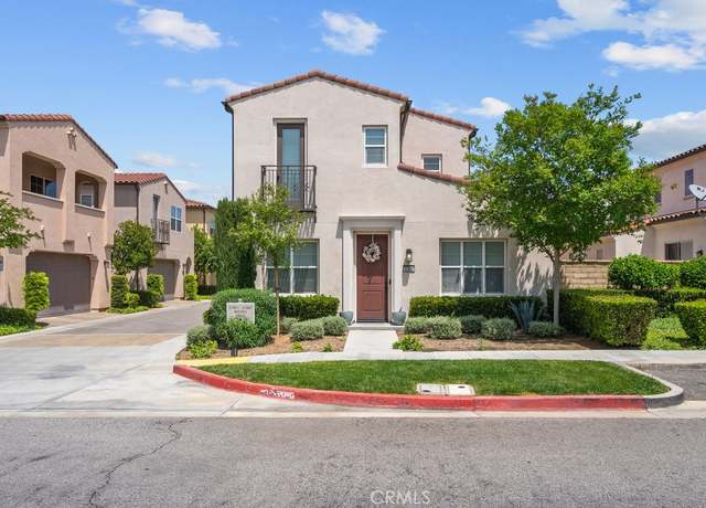 Property at 21851 Moveo Dr, Saugus, CA 91350, 3 beds, 3 baths