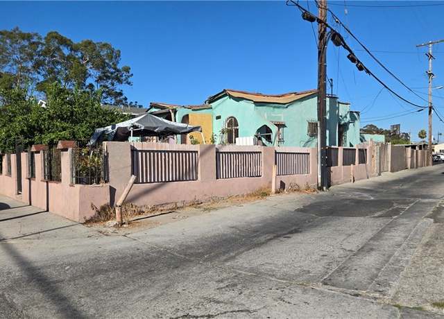 Property at 2540 Hauser Blvd, Los Angeles, CA 90016, 2 beds, 1 bath