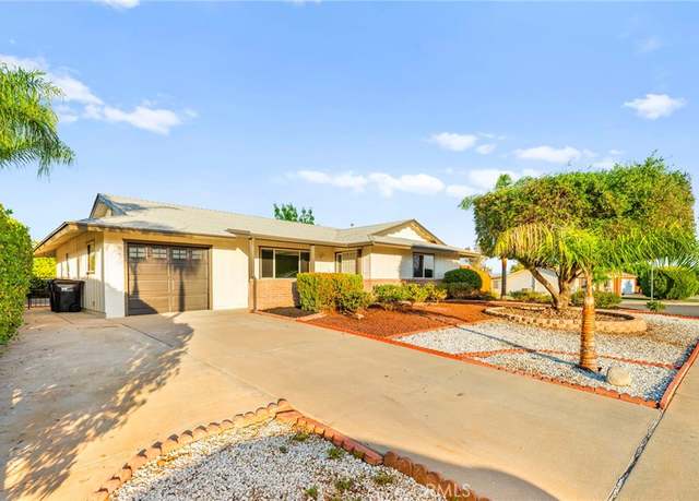 Property at 28610 Portsmouth Dr, Menifee, CA 92586, 2 beds, 2 baths