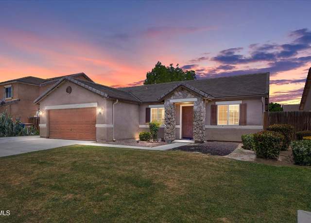Property at 11602 Trabancos Dr, Bakersfield, CA 93311, 3 beds, 2 baths