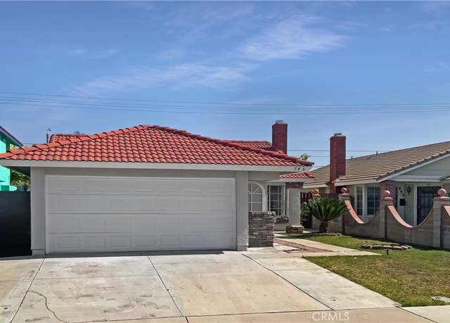 Property at 546 Orange Creek Dr, Perris, CA 92571, 2 beds, 2 baths