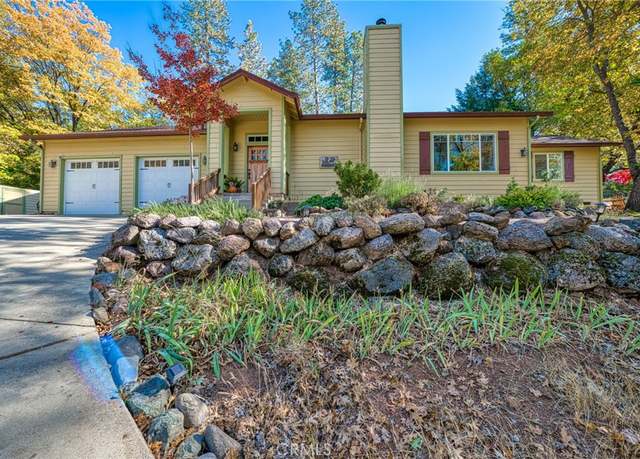 Property at 14274 Regina Way, Cobb, CA 95426, 3 beds, 2.5 baths