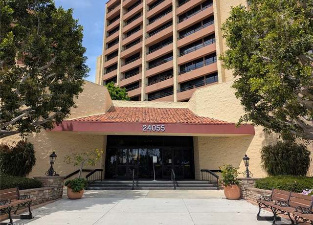 Property at 24055 Paseo Del Lago #963, Laguna Woods, CA 92637, 2 beds, 2 baths