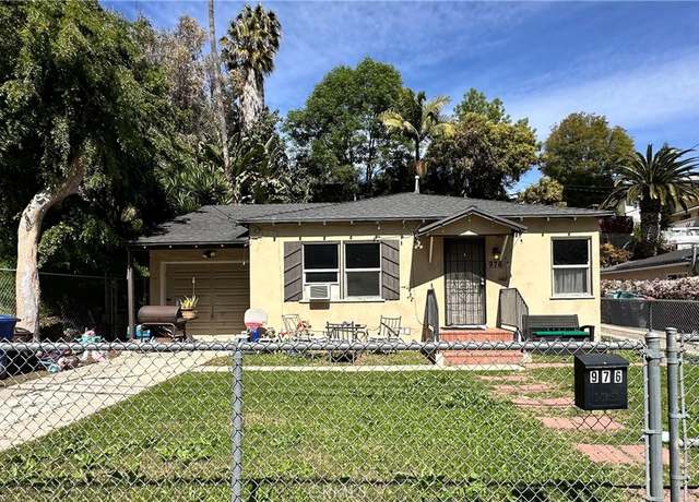 Property at 974 W 5th St, San Pedro, CA 90731, 4 beds, 2 baths