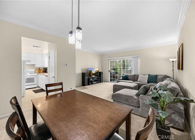 Property at 777 S Citrus Ave #221, Azusa, CA 91702, 2 beds, 1 bath