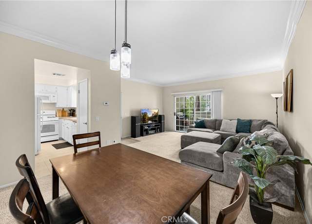 Property at 777 S Citrus Ave #221, Azusa, CA 91702, 2 beds, 1 bath