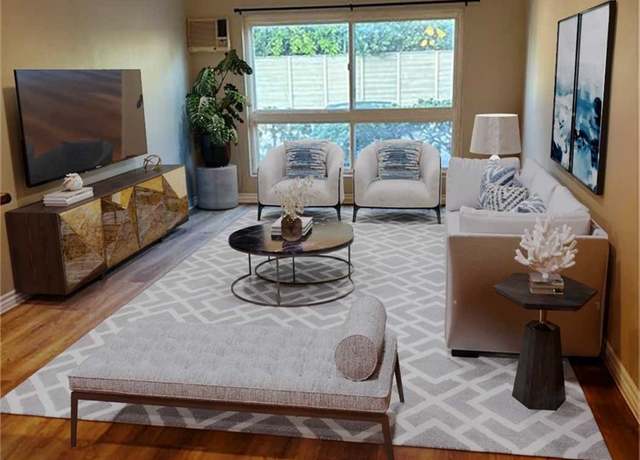 Property at 5585 E Pacific Coast Hwy #154, Long Beach, CA 90804, 2 beds, 2 baths