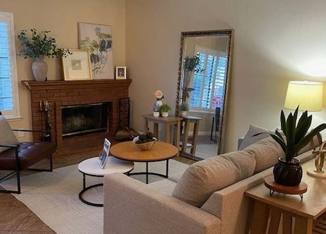 Property at 234 Country Club Dr Unit C, Simi Valley, CA 93065, 2 beds, 2.5 baths