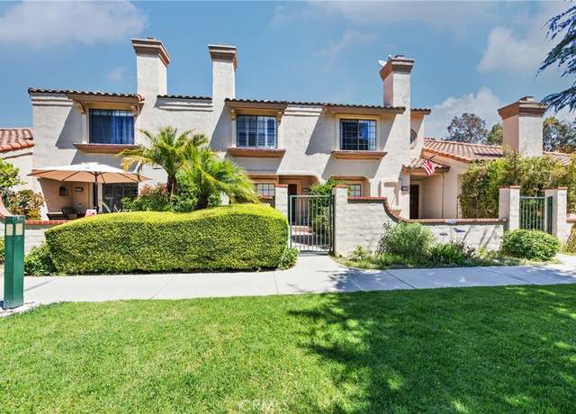 Property at 234 Country Club Dr Unit C, Simi Valley, CA 93065, 2 beds, 2.5 baths
