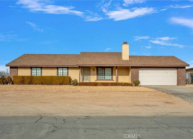 Property at 22544 Ojai Rd, Apple Valley, CA 92308, 3 beds, 2 baths