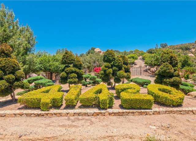 Property at 41420 Hacienda Dr, Murrieta, CA 92562