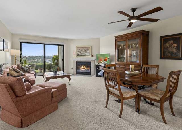 Property at 3149 Vista Mar, Carlsbad, CA 92009, 2 beds, 2 baths