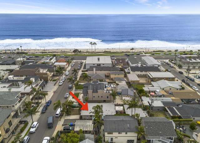 Property at 152-54 Redwood Ave, Carlsbad, CA 92008, 2 beds, 2 baths