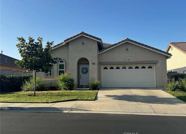 Property at 28433 Oasis View Cir, Menifee, CA 92584, 2 beds, 2 baths