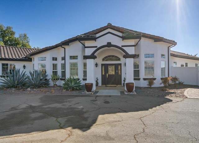 Property at 3029 N Victoria Dr, Alpine, CA 91901, 4 beds, 3 baths