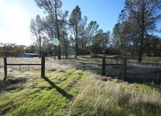 Property at 7672 Green Oak Dr, Corning, CA 96021