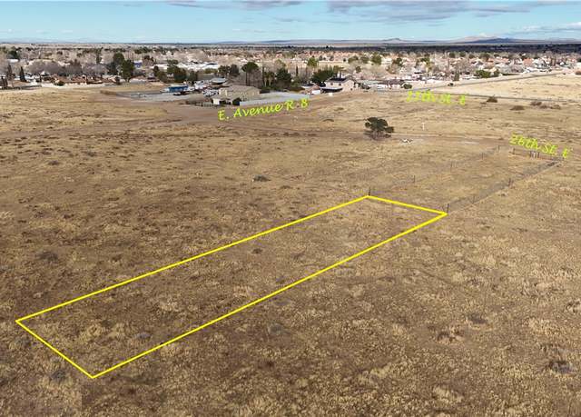 Property at 0 25th Pl East Vic Avenue # R10, Palmdale, CA 93591