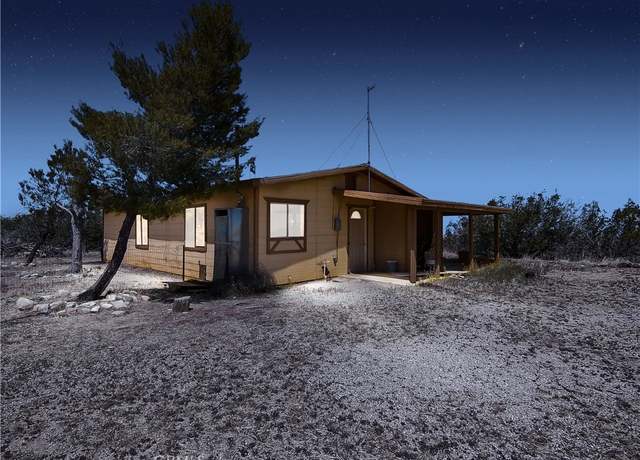 Property at 30711 212nd St E, Llano, CA 93544, 1 bed, 1 bath