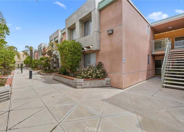 Property at 5301 Balboa Blvd Unit D1, Encino, CA 91316, 2 beds, 2 baths
