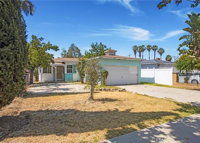 Property at 2210 W 7th St, Santa Ana, CA 92703, 3 beds, 2 baths