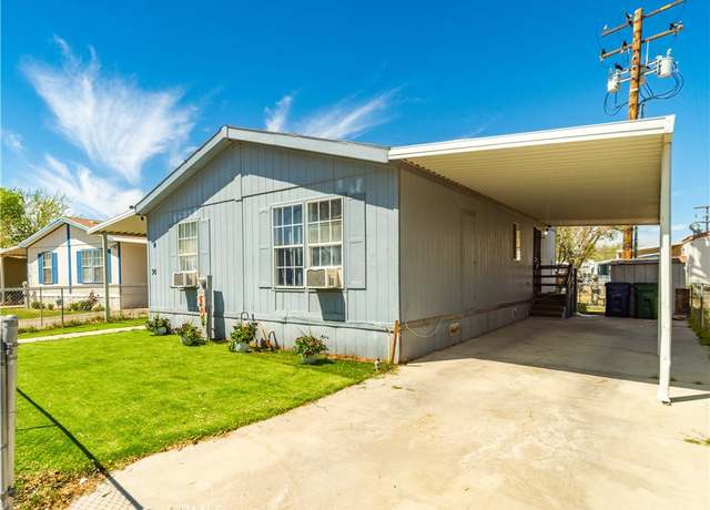 Property at 45800 Challenger Way #30, Lancaster, CA 93535, 3 beds, 2 baths