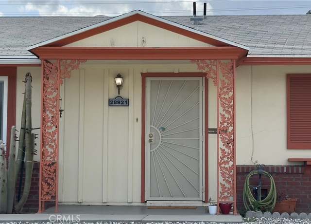 Property at 28821 Del Monte Dr, Menifee, CA 92586, 2 beds, 2 baths