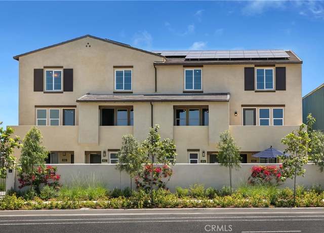 Property at 1656 W Sycamore Dr, Compton, CA 90220, 3 beds, 3.5 baths