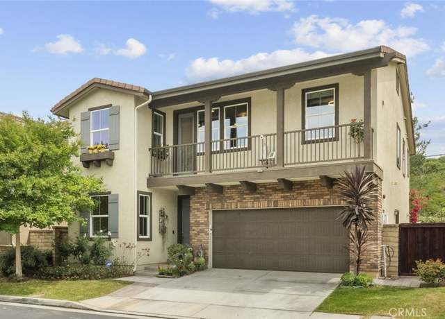 Property at 28321 Esplanada Dr, Valencia, CA 91354, 5 beds, 3 baths