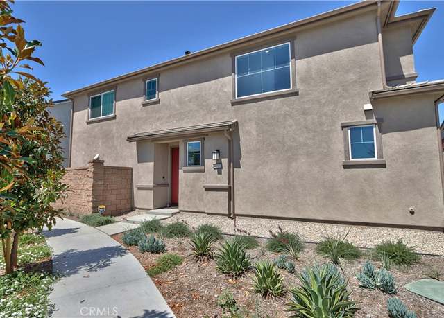 Property at 32552 Crystal Cove Ct, Winchester, CA 92596, 4 beds, 2.5 baths