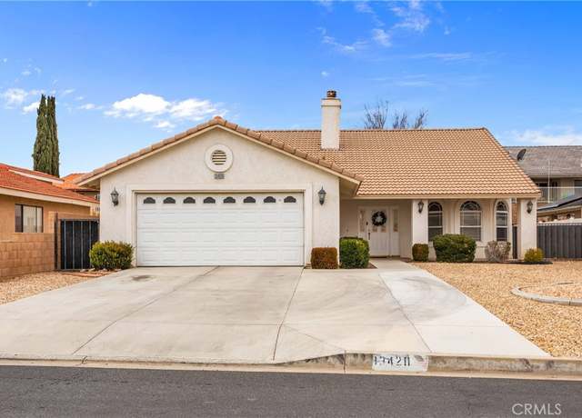 Property at 13420 Chinquapin Dr, Victorville, CA 92395, 3 beds, 2 baths