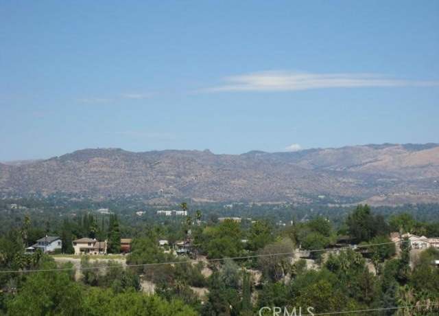 Property at 4771 Burgundy Rd, Woodland Hills, CA 91364