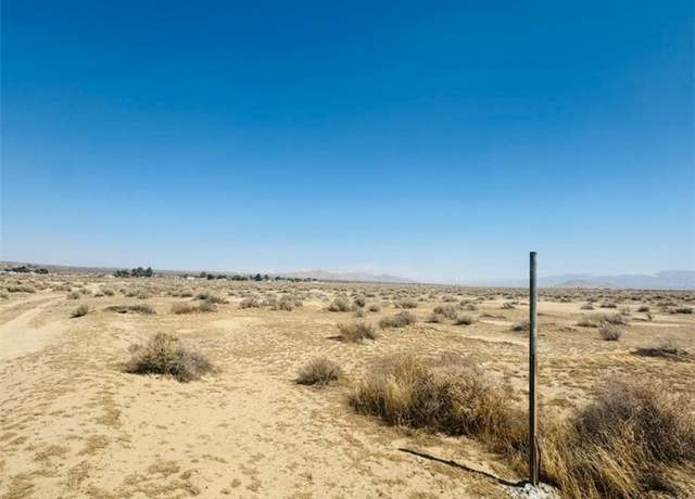 Property at 130 E Avenue G-8, Lancaster, CA 93535