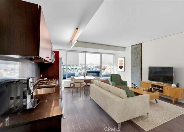 Property at 1155 S Grand Ave #811, Los Angeles, CA 90015, 1 bed, 1 bath