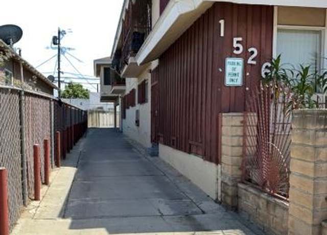 Property at 1526 W 85th St, Los Angeles, CA 90047, 10 beds, 7 baths