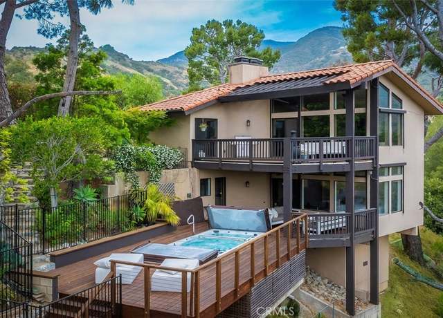 Property at 1960 Polaris Dr, Glendale, CA 91208, 4 beds, 3.5 baths