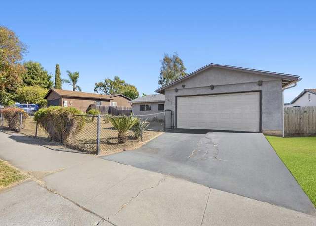 Property at 4931 Stephanie Pl, Oceanside, CA 92057, 4 beds, 2 baths