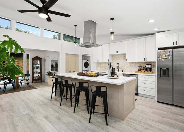 Property at 159 La Lomita Dr, Escondido, CA 92026, 5 beds, 3 baths