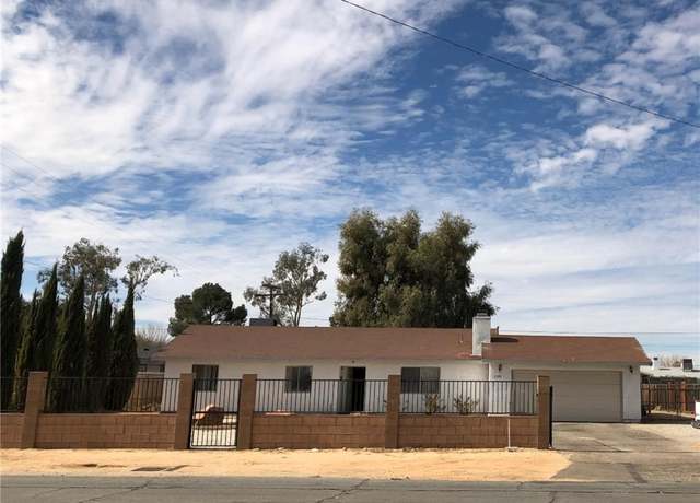 Property at 11780 Jamacha Rd, Apple Valley, CA 92308, 3 beds, 2 baths