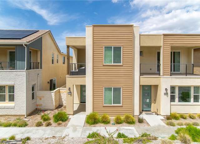 Property at 27218 Narrowleaf Willow Ln, Valencia, CA 91381, 3 beds, 2.5 baths
