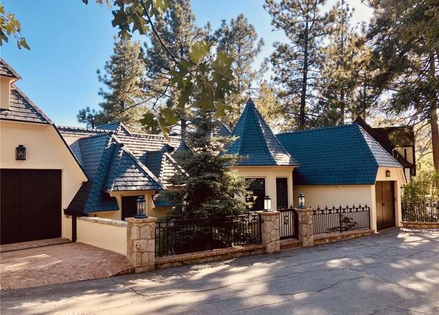 Property at 28087 North Shore Rd, Lake Arrowhead, CA 92352, 5 beds, 6 baths