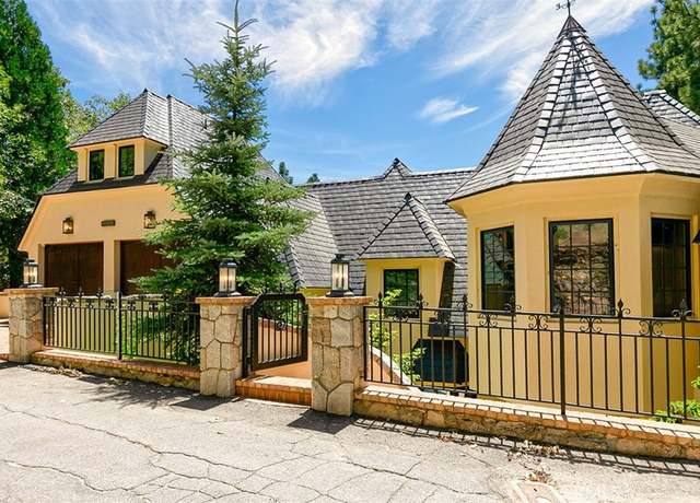 Property at 28087 North Shore Rd, Lake Arrowhead, CA 92352, 5 beds, 6 baths