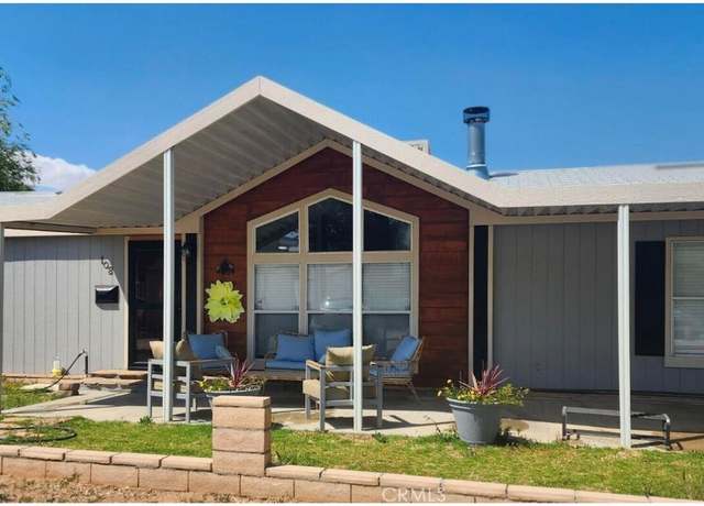 Property at 1030 E Avenue S #108, Palmdale, CA 93550, 3 beds, 2 baths