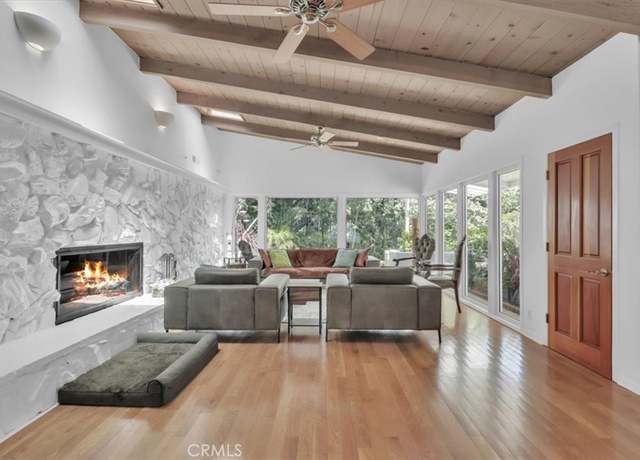 Property at 9466 Hidden Valley Pl, Beverly Hills, CA 90210, 3 beds, 3 baths