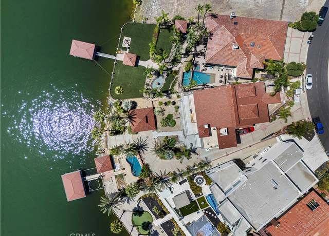 Property at 22262 San Joaquin Dr W, Canyon Lake, CA 92587, 7 beds, 8 baths