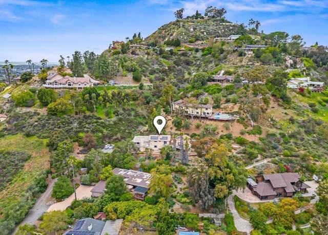 Property at 10160 Vista De La Cruz, La Mesa, CA 91941, 5 beds, 3 baths
